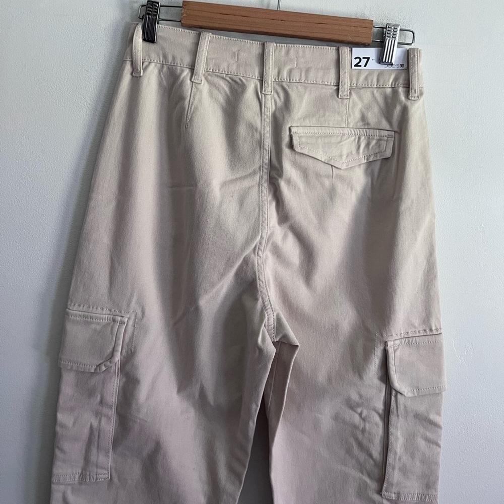 JOE’S THE PRECIOUS CARGO
HIGH RISE CARGO PANT // DOUBLE CREAM - Picture 5 of 8